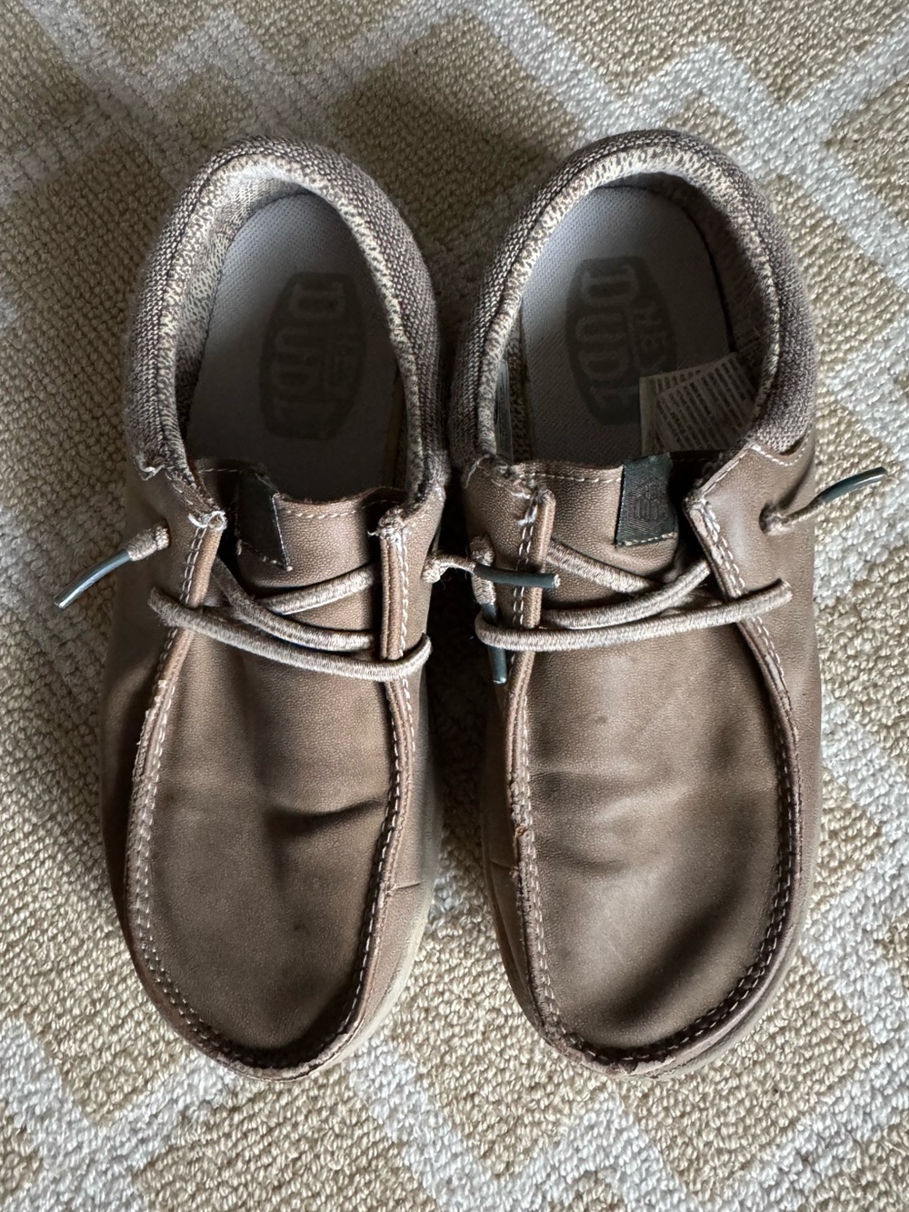 Hey Dude Paul Y Classic Slip On Casual Shoes Brown Tan Kids Size 3 - Picture 4 of 14